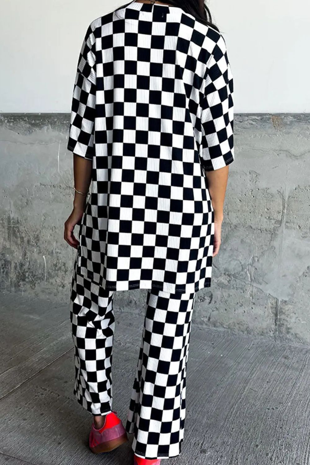 Checkered Round Neck Half Sleeve Top and Pants Set