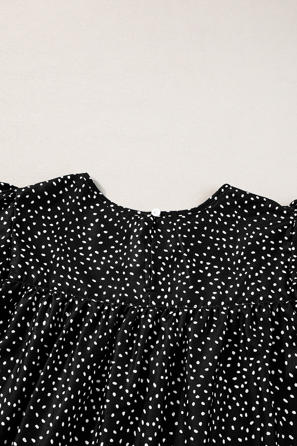 Black Dotted Ruffle Sleeve Crew Neck Ruched Blouse