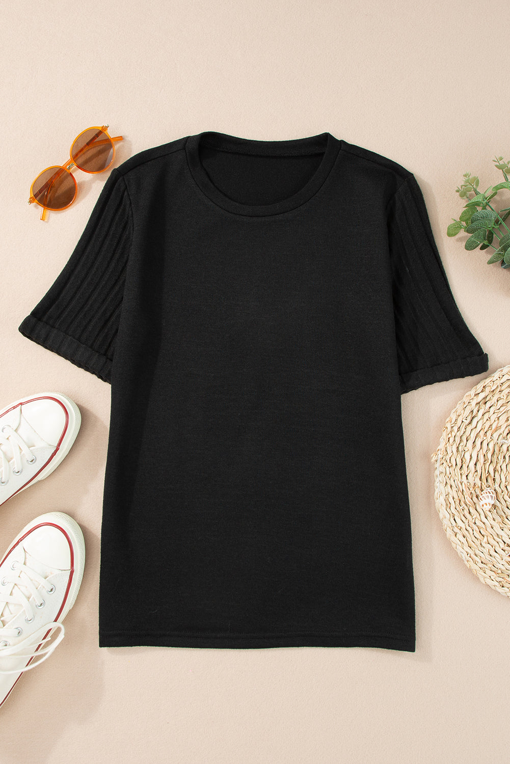 Black Ribbed Splicing Sleeve Round Neck T-shirt